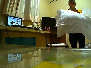 Flashing Chinese Granny